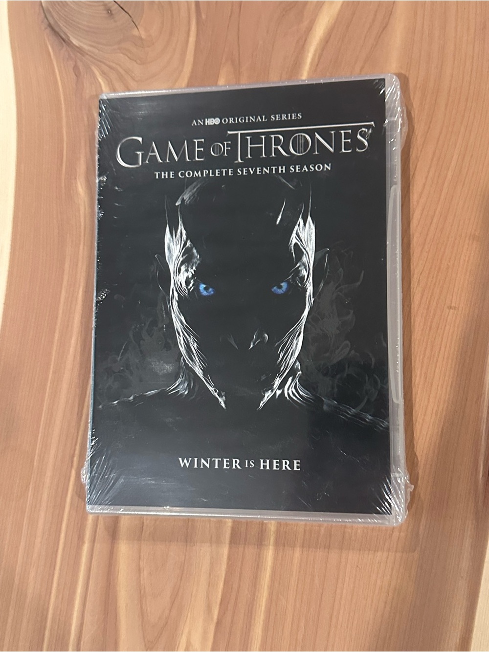 NWT - Game of Thrones: The Complete Seventh Season DVD - Black with Blue Accents